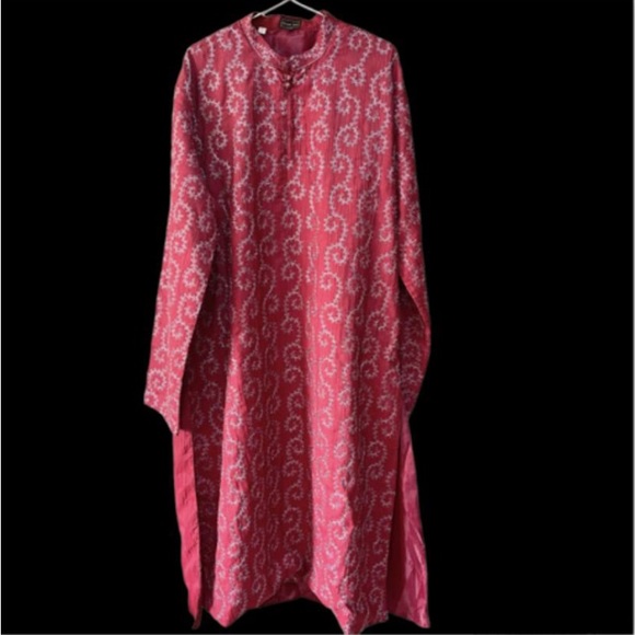 Dear Sir Other - 🟡Maroon Kurta for men with Fine Silver Embroidery
